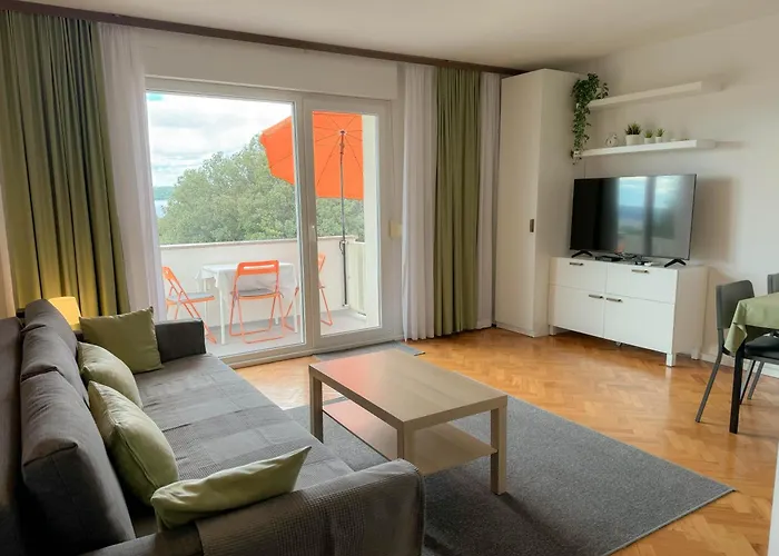 公寓 Romeo 茨里克韦尼察